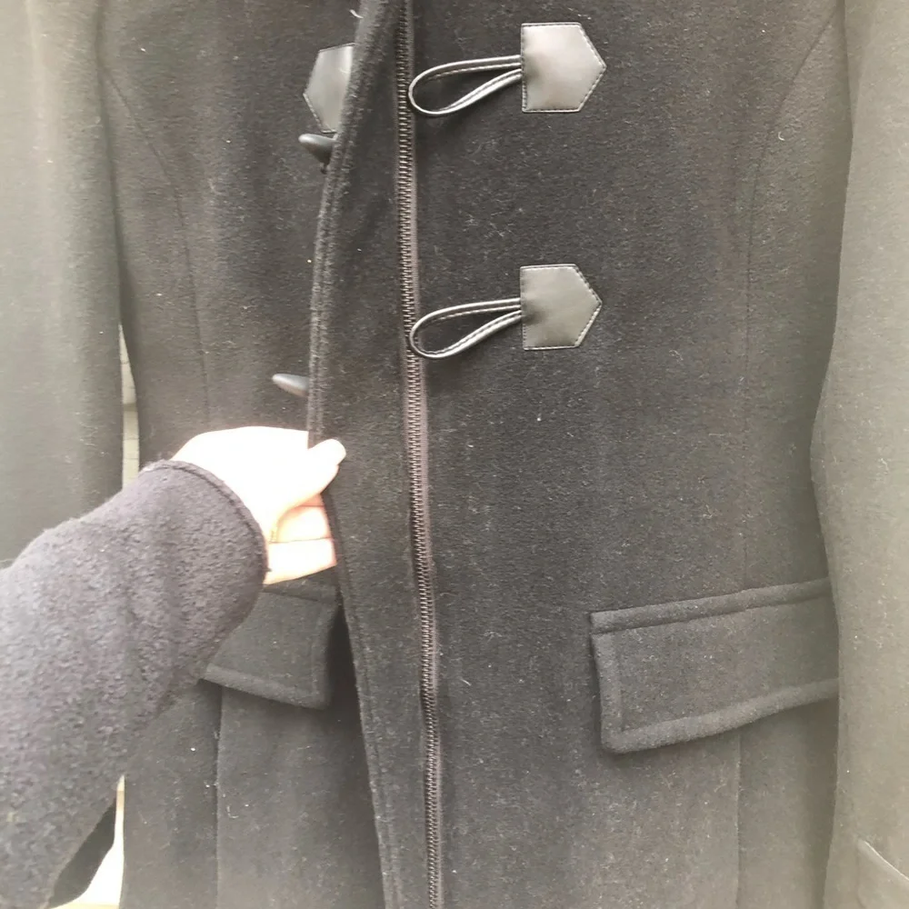 Andrew Marc NY Black Wool Peacoat Jacket Coat with Hood Womens Size 4